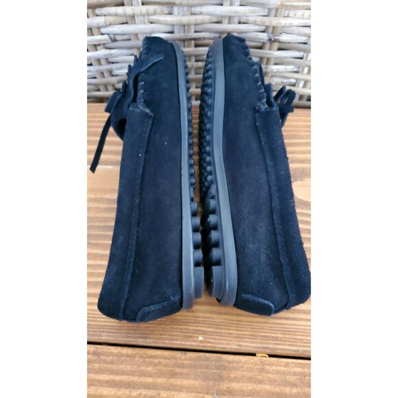 Minnetonka Black Suede Womens Moccasins Rubber Sole Size 5 - Picture 4 of 7